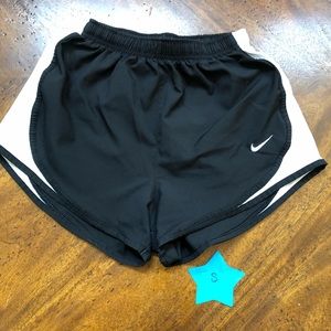 Nike shorts-small